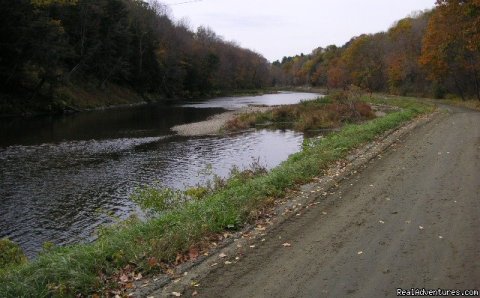 A Novice Road Hike by the Ottauquechee River