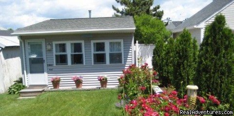 Ennis Cottage | Ennis Cottage with private beach for weekly rental | Branford, Connecticut  | Vacation Rentals | Image #1/6 | 