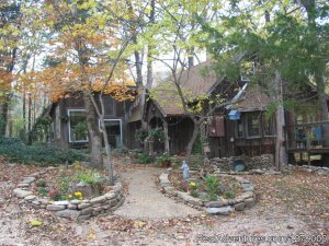 Creek's End Riverside Retreat | Parthenon, Arkansas | Vacation Rentals
