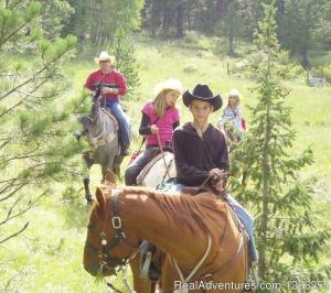 Flow Adventures | Springfield, Wisconsin | Horseback Riding & Dude Ranches