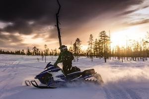 Some Day Adventures | Petoskey, Michigan | Snowmobiling