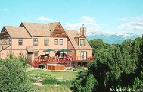 Rocky Mountain View | The Tudor Rose Bed & Breakfast | Image #2/8 | 