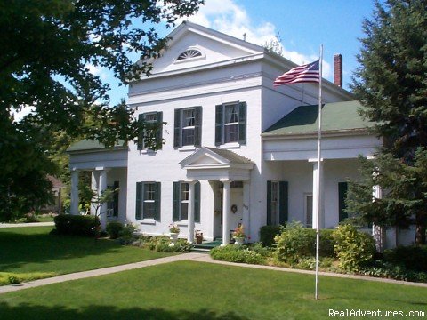 Munro House B&B in Downtown Jonesville | Munro House Bed & Breakfast and Spa | Image #10/10 | 