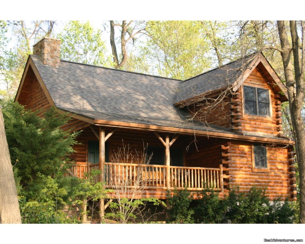 Cedar Cabin | Romantic Secluded Cabins--Donna's Premier Lodging | Image #12/19 | 