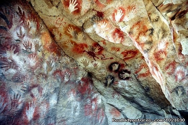 Cueva de las Manos | Discovering Patagonia Tour | Image #8/12 | 