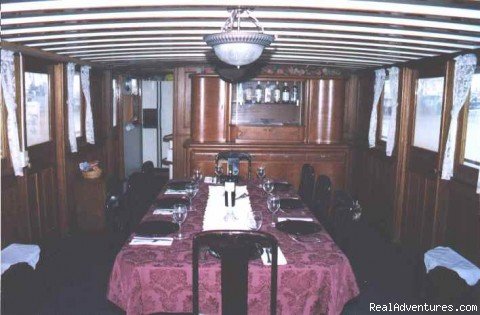 Dining Salon | Alaska Yacht Charters aboard Discovery | Image #2/9 | 