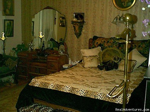 bedroom in suite