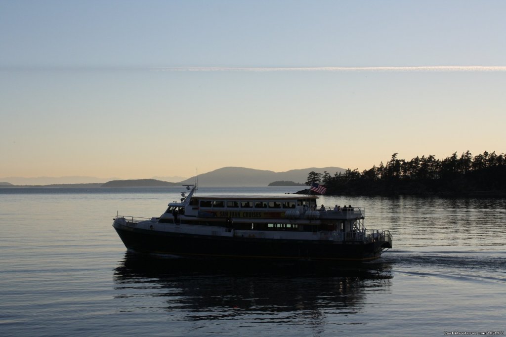 The Victoria Star 2 On Chuckanut Bay | Chuckanut Crab Dinner Cruise From Bellingham | Bellingham, Washington  | Cruises | Image #1/3 | 