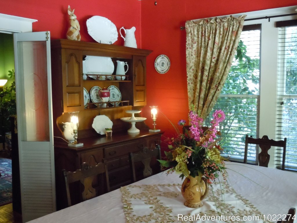 Dining room | Historic Inn & Romantic B & B - Grady House | Image #3/14 | 