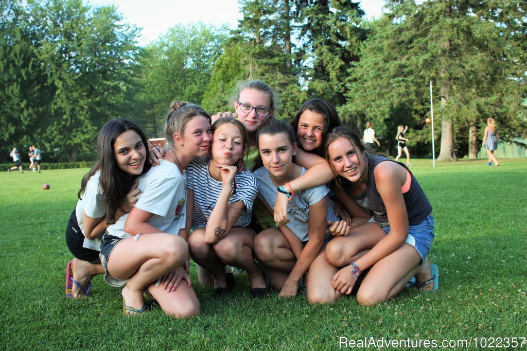 Nothing like camp friends | Ekocamp International | Image #18/19 | 