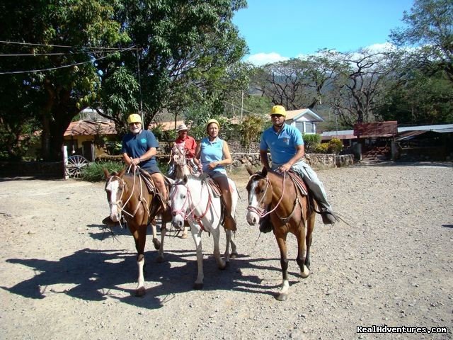 Horseback riding to the canyonning adventure in Costa Rica | Costa Rica Beach-Mountain Adventure 11 Day/10 Nts | Image #22/22 | 