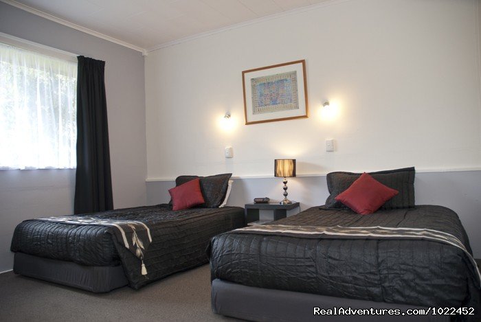 Standard Twin room | Aotearoa Lodge & Tours for relaxed homely ambience | Image #5/8 | 