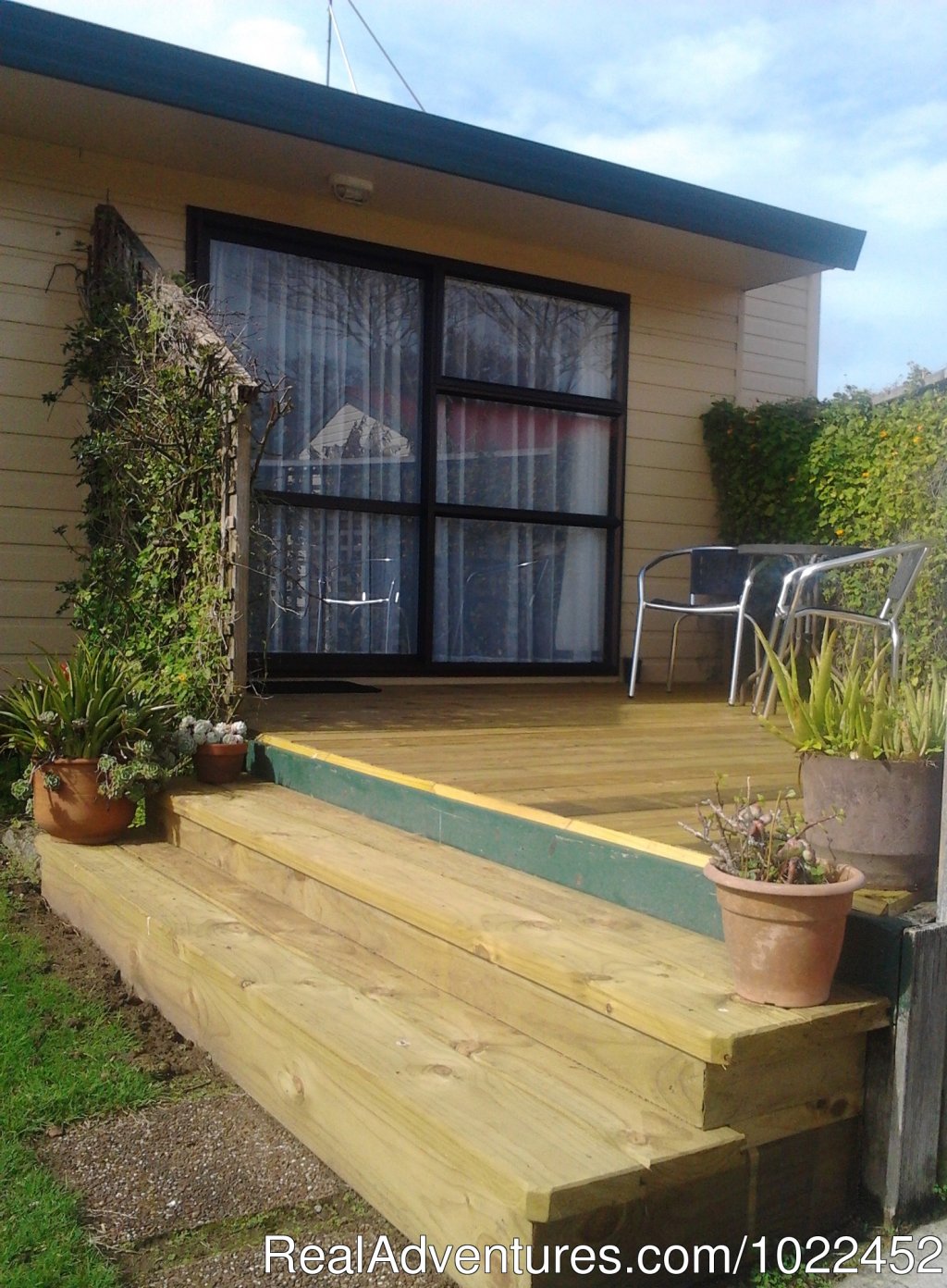 Self catering unit | Aotearoa Lodge & Tours for relaxed homely ambience | Image #7/8 | 
