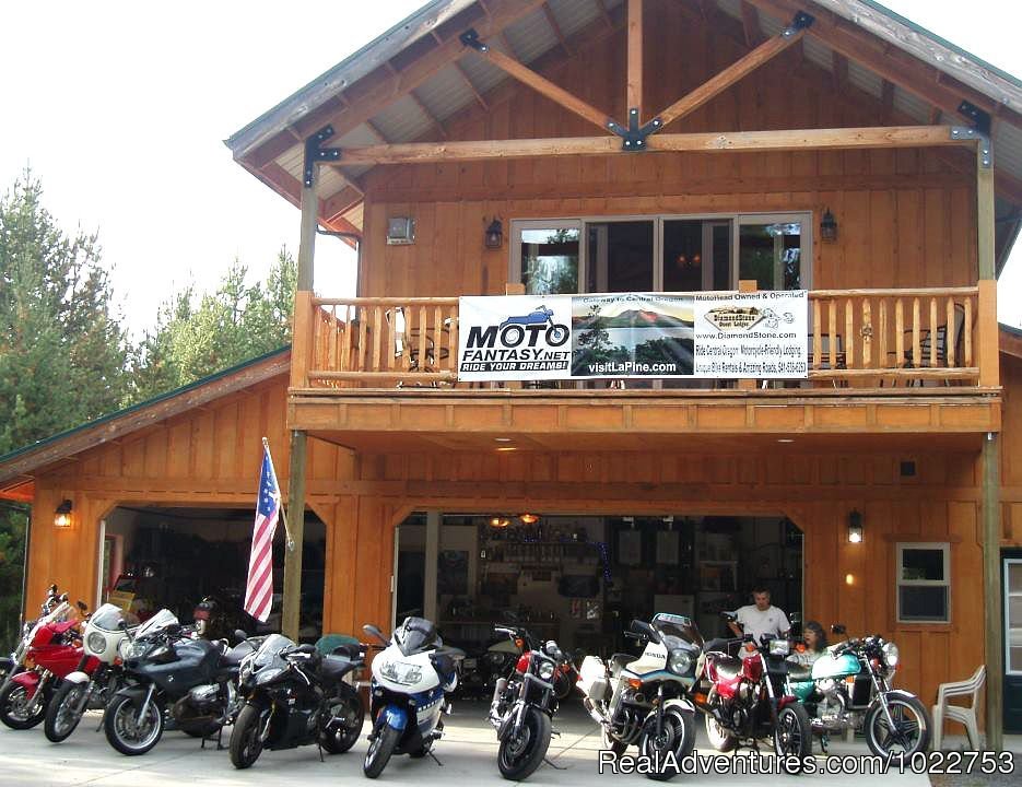 MotoFantasy Rentable street bikes to experienced riders | DiamondStone Guest Lodges,  gems of Central Oregon | Image #2/16 | 