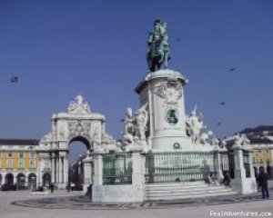 Lisbon Tours by Air-conditioned SUV