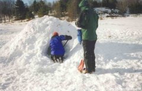 Photo #1 | Akuni Adventures | Toronto, Ontario  | Snowshoeing | Image #1/3 | 