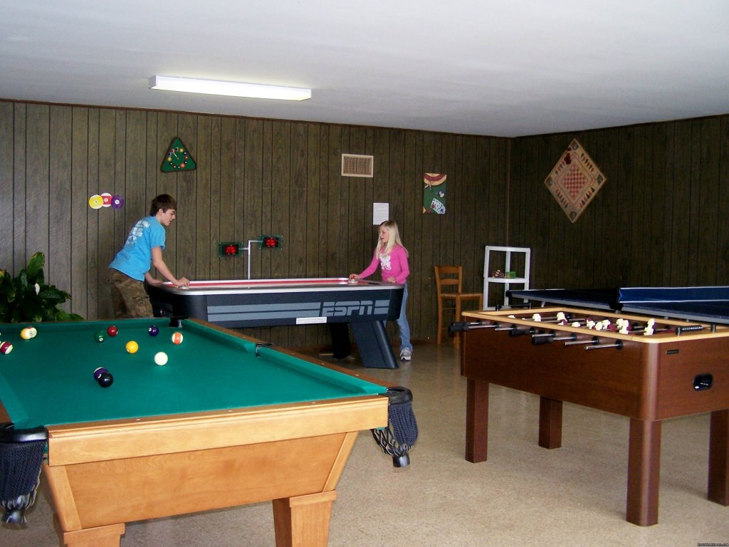 Game Room | What a way to get away at Mansard Island! | Image #8/10 | 