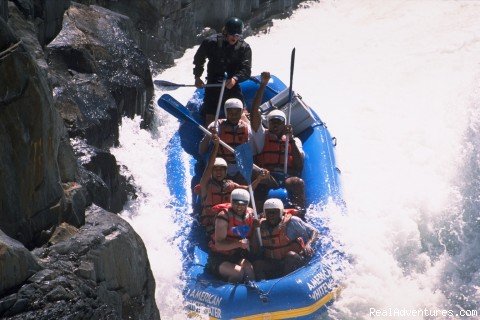 Middle Fork American River | American Whitewater Expeditions Rafting Adventures | Image #18/26 | 