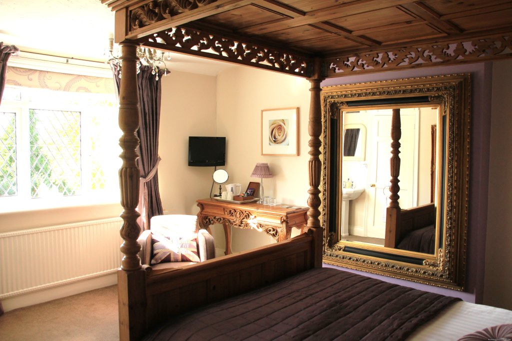 Snowshill | WindrushHouse: treat yourself stay at Award Winner | Image #6/8 | 