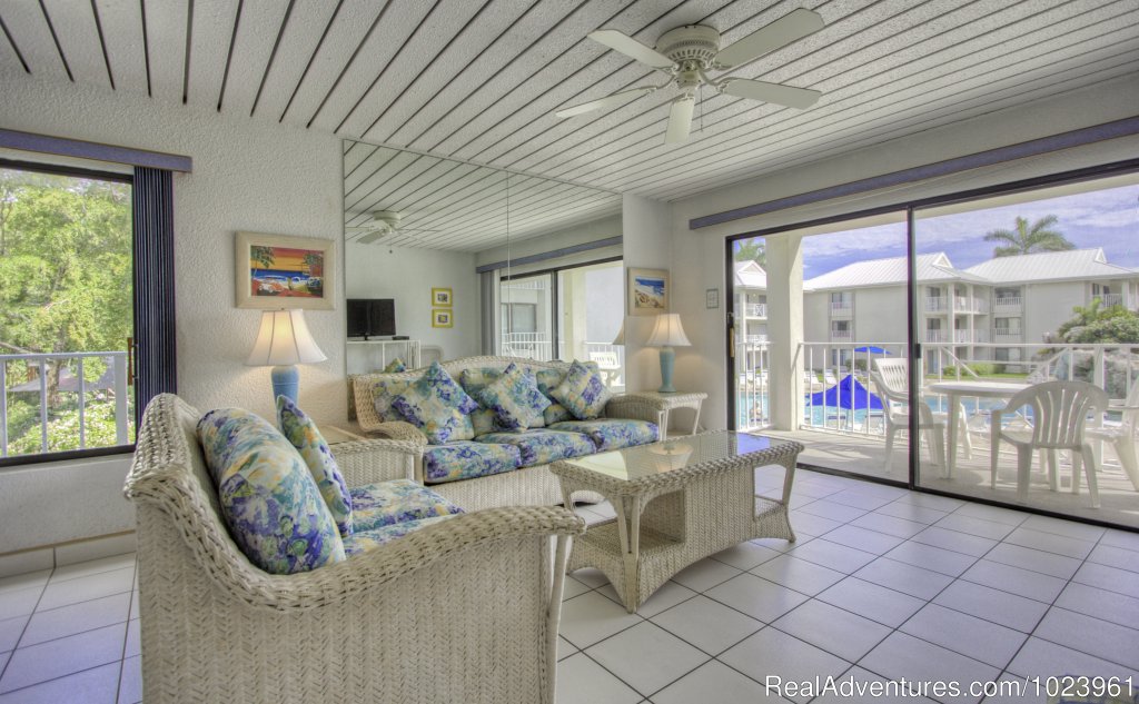 Sunset Cove Condos | Vacation Rentals, Seven Mile Beach, Grand Cayman | Image #7/26 | 
