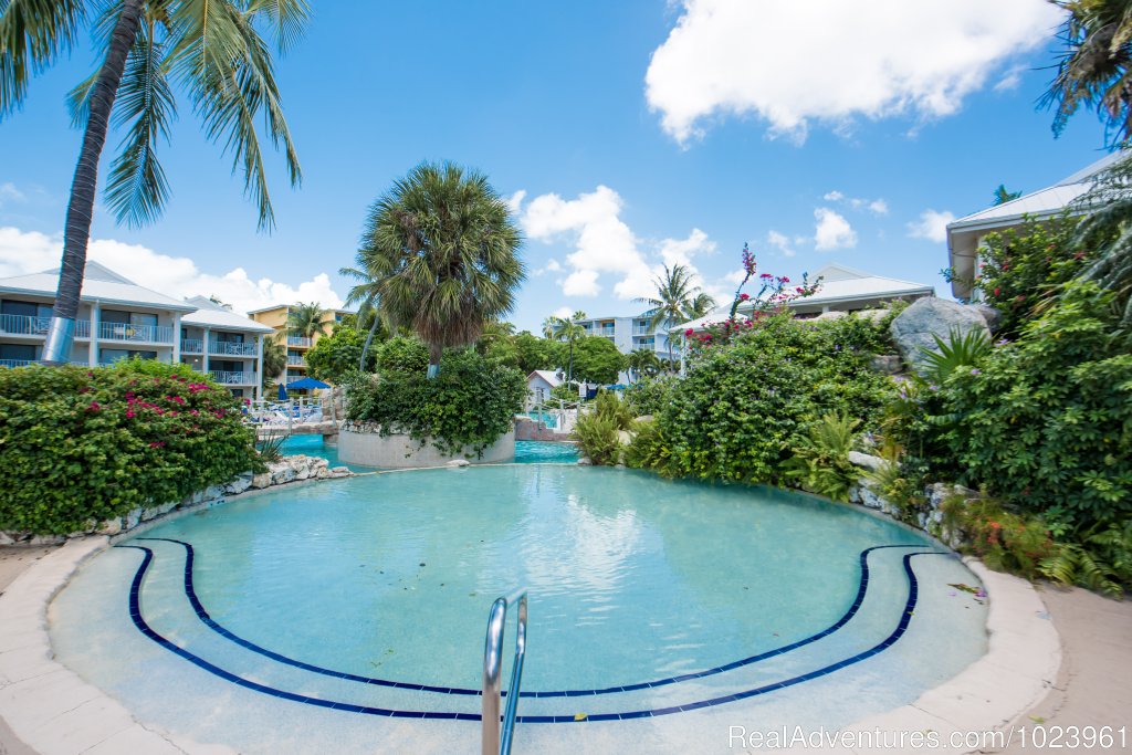 Sunset Cove Condos Children's Wading Pool | Vacation Rentals, Seven Mile Beach, Grand Cayman | Image #6/26 | 