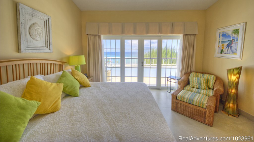 Grandview Condominiums Oceanfront Unit | Vacation Rentals, Seven Mile Beach, Grand Cayman | Image #18/26 | 