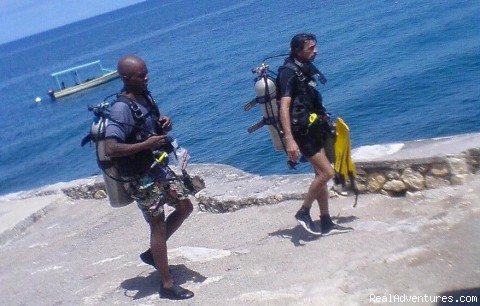 Scuba Diving in Negril Jamaica: cliffside: negril jamaica scuba & snorkeling negril