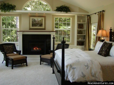The Hideaway on Quail Lake | Romance & Spa Getaways at Lost Mountain Lodge | Image #5/8 | 