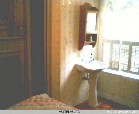 Muriel Room Sink Area | Nichols Guest Rooms | Image #4/4 | 