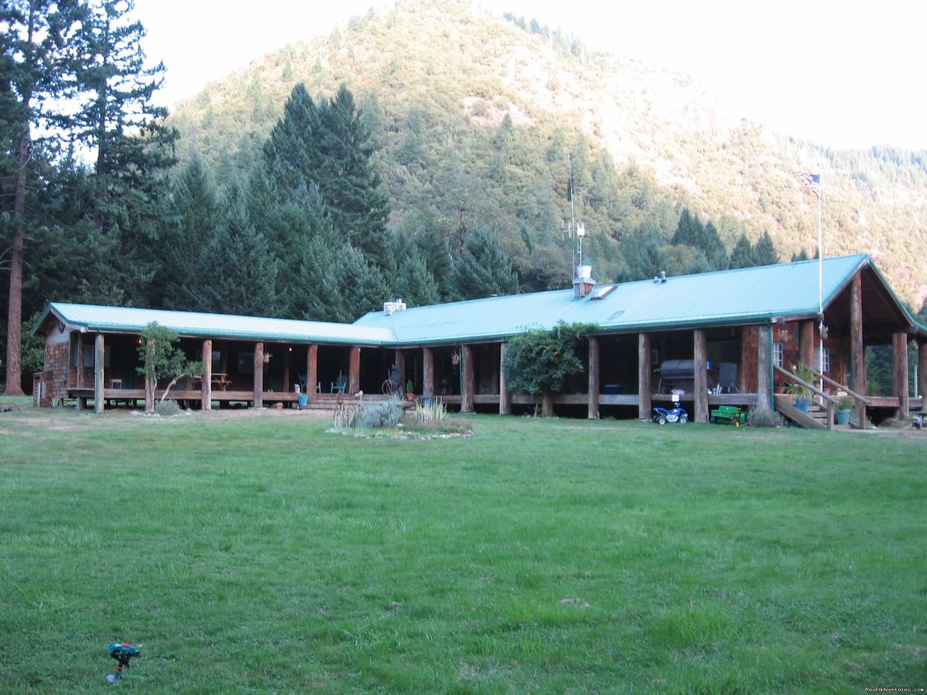 Lodge on the Lower Rogue River Canyon, OR | Whitewater Adventures - from mild to wild | Image #17/26 | 