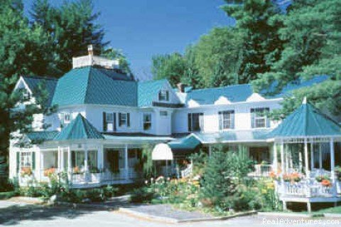 Thatcher Brook Inn | Thatcher Brook Bed and Breakfast Inn | Waterbury, Vermont  | Bed & Breakfasts | Image #1/4 | 