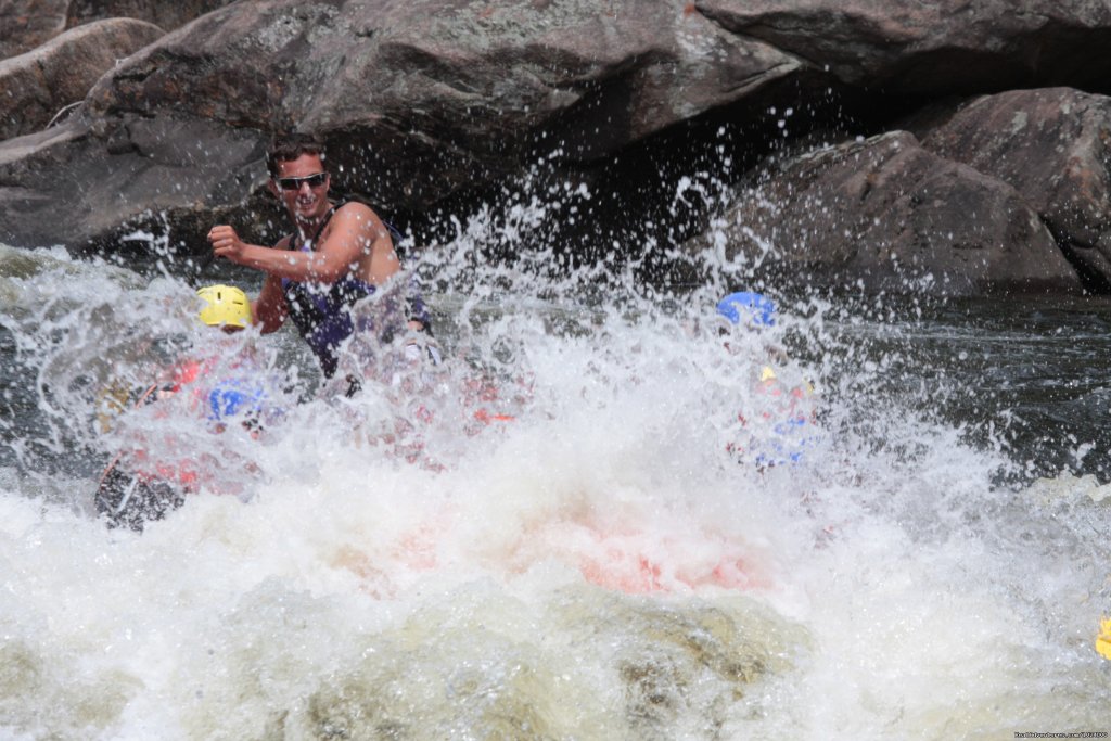 Big Splash | Adirondac Rafting Company | Image #13/15 | 