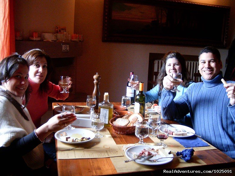 Lunch in Tuscany on our Tuscany tours | Artviva | Image #9/11 | 