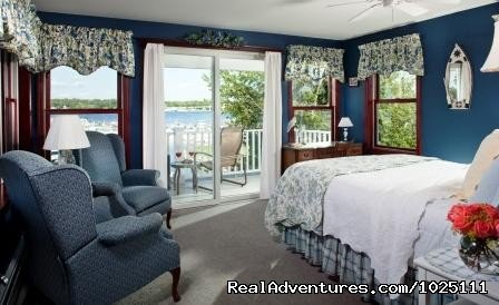 Little Gull Island - Room 3 | Romantic Waterfront B&B near Mystic and Casinos | Image #7/26 | 