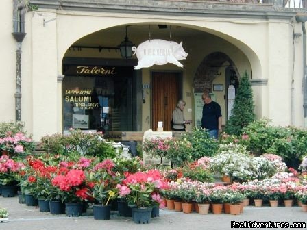 Flower Market | Toscana Mia | Image #21/24 | 