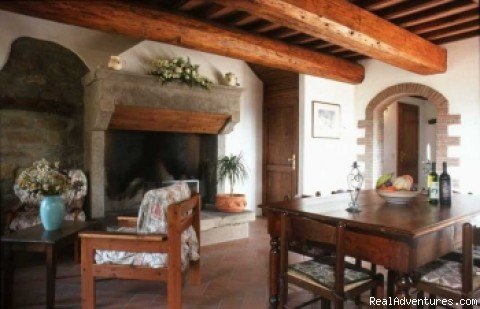 Living room in La Loggia | Villa Cuiano | Image #4/26 | 