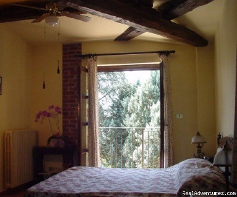 Bedroom 2 | Villa Sampaguita Bed & Breakfast | Image #3/8 | 