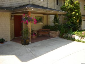 Pamper yourselves at Secret Beach B&B Suites | Gibsons, British Columbia | Bed & Breakfasts