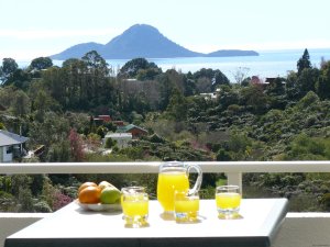 Crestwood B & B for private,quiet vacations | Whakatane, Bay of Plenty, New Zealand | Bed & Breakfasts