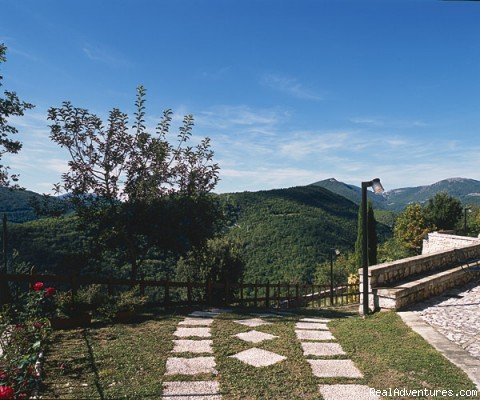View of the entrance to the garden | Residence Vallemela: a charming mountain retreat! | Image #3/19 | 