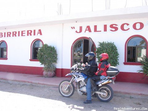 Lunchstop | Tour Mexico's Baja Peninsula by Motorcycle | Image #15/24 | 