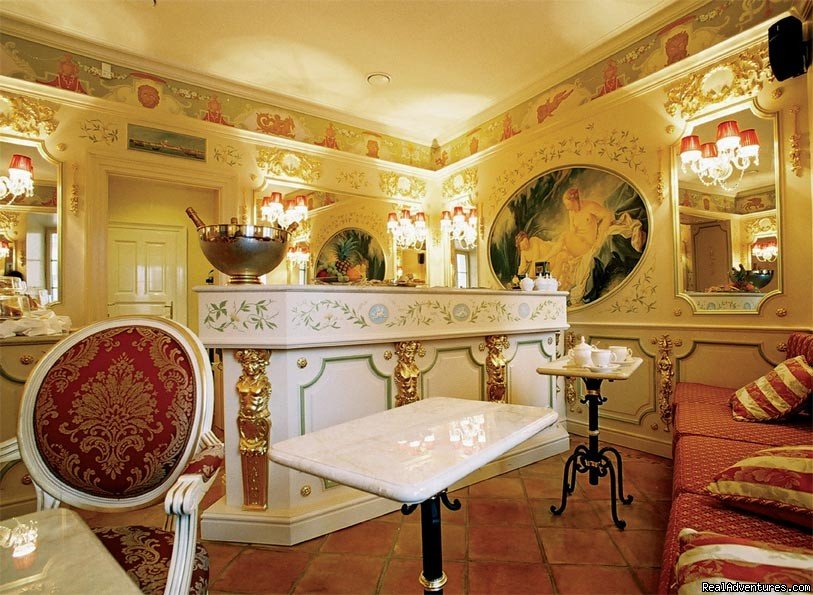 Cafe Barocco Veneziano | Alchymist Grand Hotel and Spa ***** | Image #2/9 | 