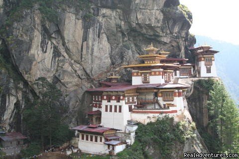 Taktsng Paro Bhutan | Bhutan Majestic Travel | Thimphu, Bhutan | Sight-Seeing Tours | Image #1/2 | 