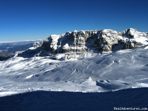Madonna di Campiglio skiing resort | Skiing In Italy | Image #2/17 | 