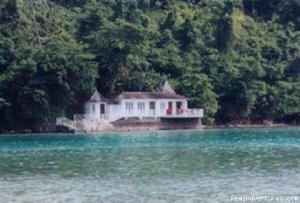 Romantic Honeymoon Hideaway | Port Antonio, Jamaica | Hotels & Resorts