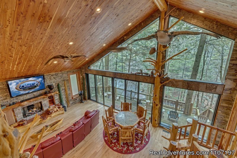 Whitewater Lodge  3bed 3bath Pet Friendly | Amazing accommodations in the North Ga Mountains | Image #13/26 | 