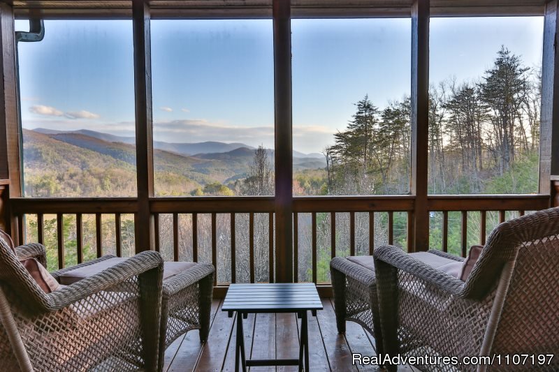 Cherokee Dreamer's Den 3bed 3bath Not Pet Friendly | Amazing accommodations in the North Ga Mountains | Image #17/26 | 