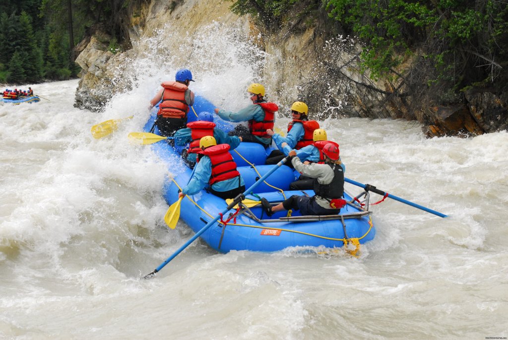 From Mild to Wild | Whitewater Rafting on the Kicking Horse River | Image #3/4 | 