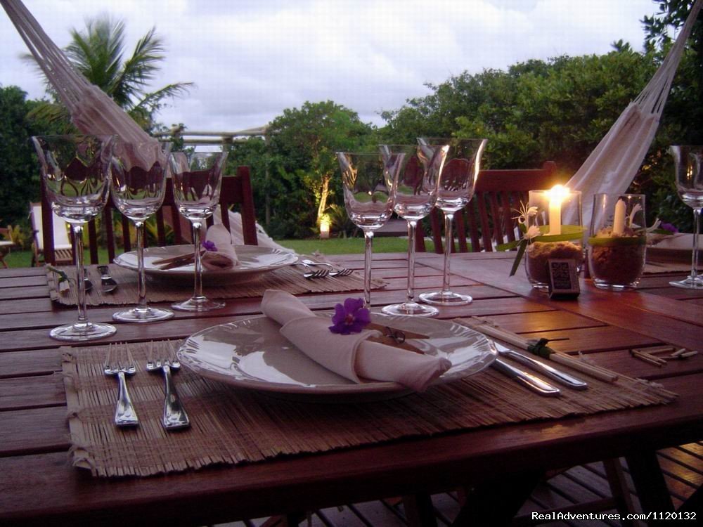 Dinner by candlelight | Romantic Weekend Getaways at a Beachfront B&B | Image #8/15 | 