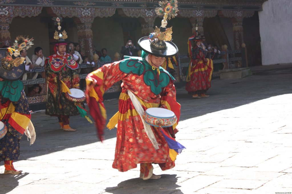 Bhutan Festival tours | Bhutan Travel, Tours to Bhutan, Trekking in Bhutan | Image #2/2 | 